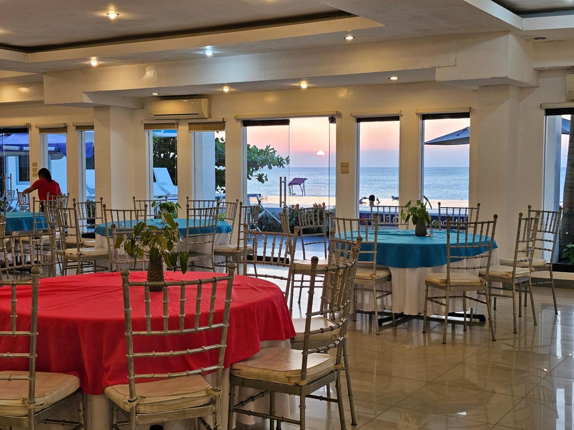 Blue Coast Beach Hotel Santa Ana  エクステリア 写真